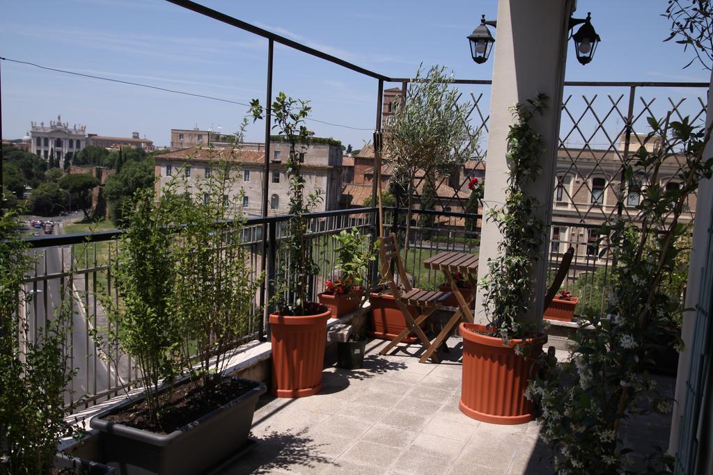 Terrazza Sotto Le Stelle Hotel Roma Esterno foto